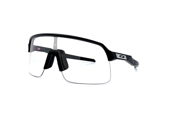 Oakley - [139] Sutro Lite (Carbon | Photochromic)