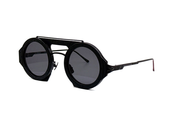 Vysen - Astra (Shiny Black/Black Matte Titanium | Black)