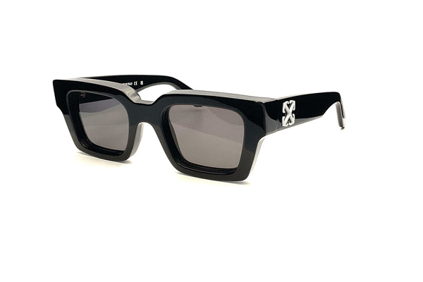 Off-White™ - Virgil M (Black/Logo White | Grey)