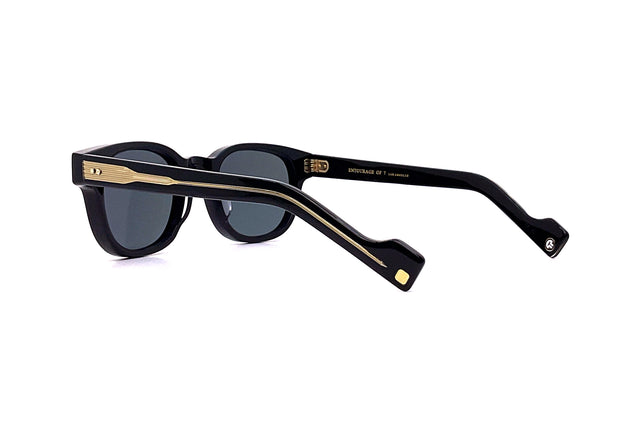 Entourage of 7 - Beacon Limited Edition Remaster (Black | Dark Grey)