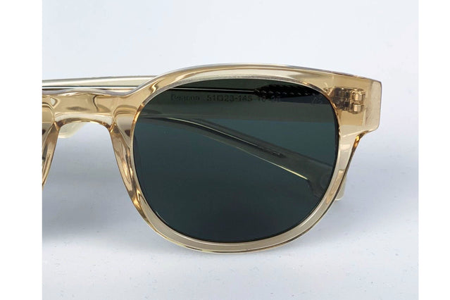 Entourage of 7 - Beacon (Vintage Amber)