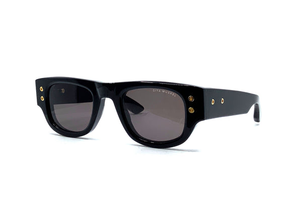 Dita - Muskel (Black/Crystal Grey/Yellow Gold)